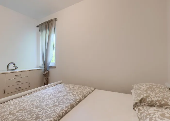 Angeli Βίλα Οπατία