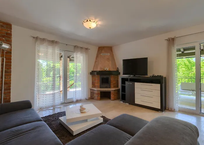 ヴィラ Angeli オパティヤ